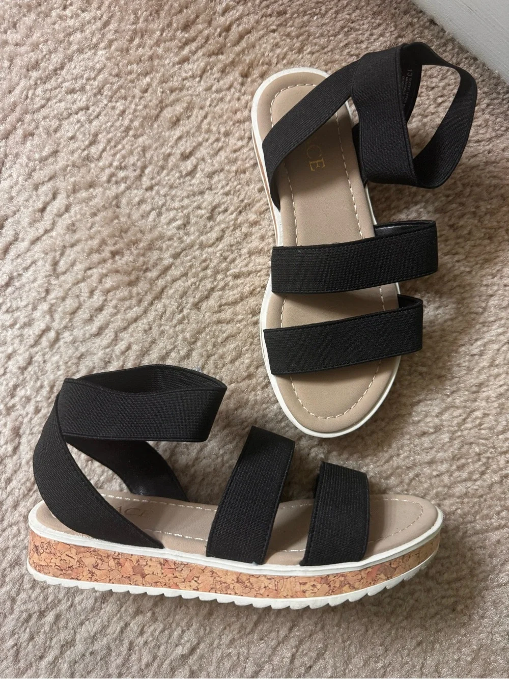 Girls children’s place black platform elastic sandal with cork bottom